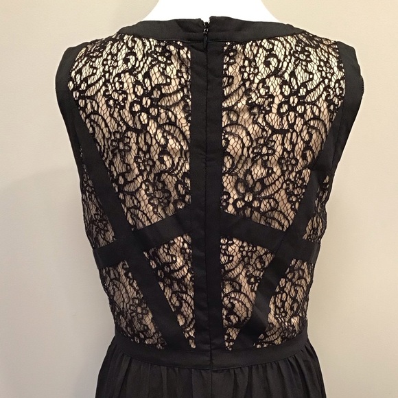 Gianni Bini Avery Lace Evening Dress Formal Sleeveless Maxi Long Black Gown SZ 4 - Picture 8 of 13